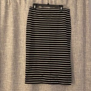 Max Studio Pencil Skirt Size L